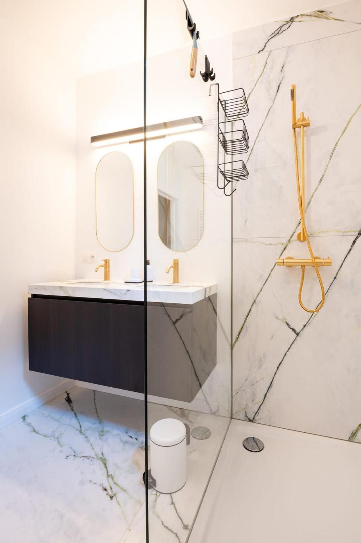 Renovated Art Deco Apartment With Vintage Elements Ostend Exterior photo