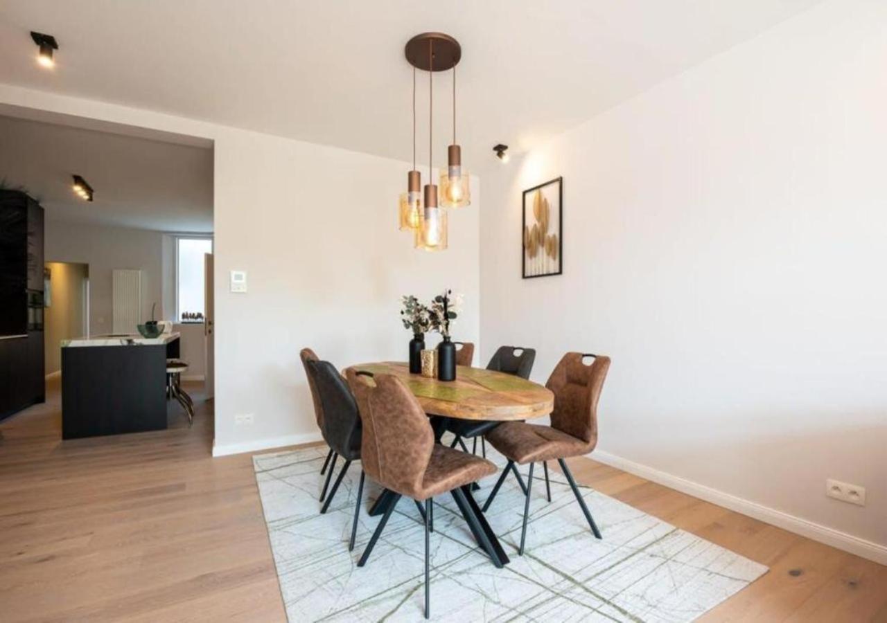 Renovated Art Deco Apartment With Vintage Elements Ostend Exterior photo